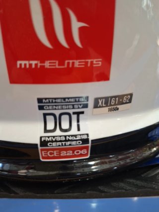 Casco de moto MT Helmets
