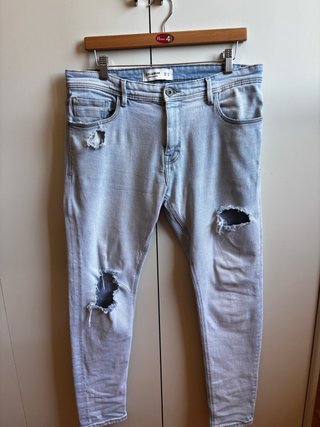Jeans Pull&Bear strappati [nuovi]