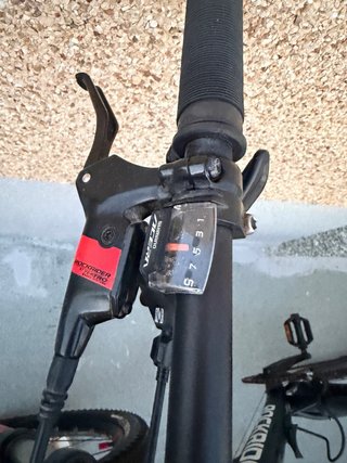 Bicicleta Rockrider ST540 Negra/Roja