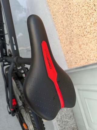 Bicicleta Rockrider ST540 Negra/Roja
