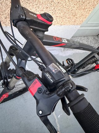 Bicicleta Rockrider ST540 Negra/Roja