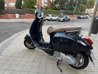 Vespa Primavera 125 cc Azul
