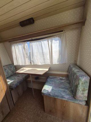Caravana Burstner -750kg