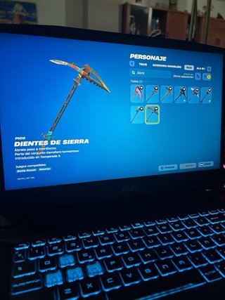 Fortnite C3enT4 EXCLUSIVA con 104 trajes