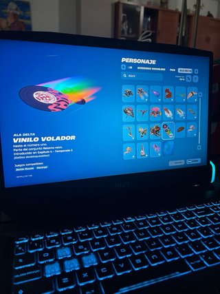 Fortnite C3enT4 EXCLUSIVA con 104 trajes