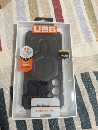 Funda UAG Monarch Pro para S24 PLUS