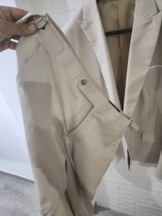 Traje de chaqueta beige