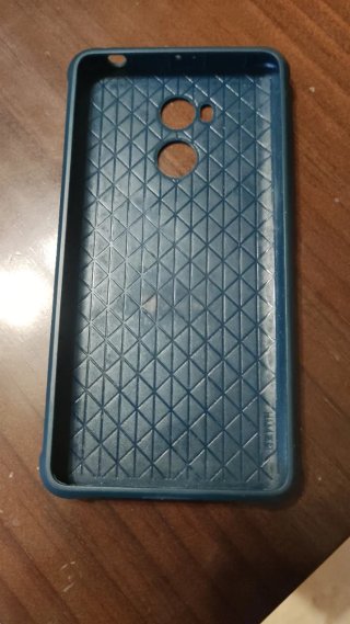Xiaomi Redmi 4 Blanco con funda