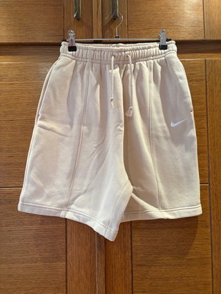 Bermuda Nike Beige