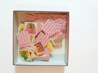 Juego de mesa Emoji Identic Educa