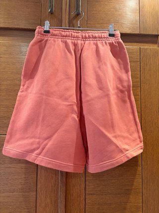 Bermuda Nike Rosa Color salmón