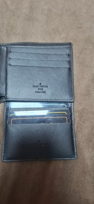 Cartera Louis Vuitton Negra
