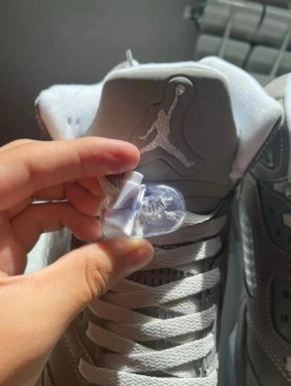 Jordan 5 Wolf Grey