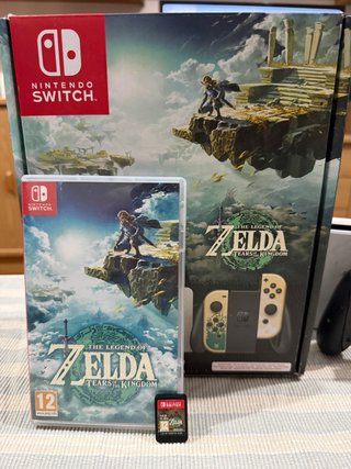 Nintendo Switch OLED Tears of the Kingdom + juego