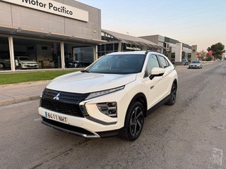 Mitsubishi Eclipse Cross Select Hybrid 4WD 2022