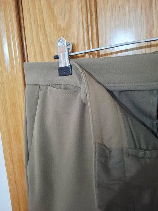 Pantalón de vestir hombre verde oliva