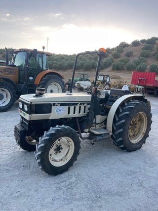 Tractor Lamborghini Frutero 775 V