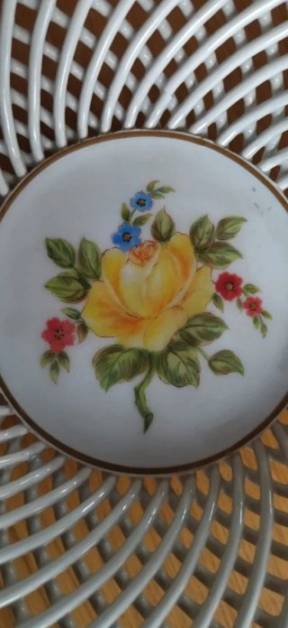 Plato decorativo cerámica floral