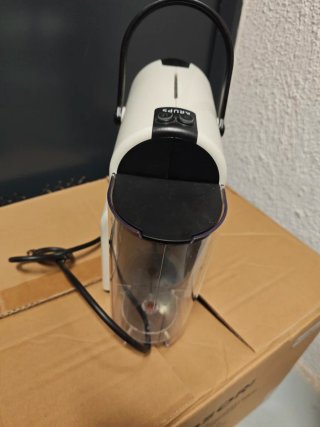 Cafetera Nespresso Blanca