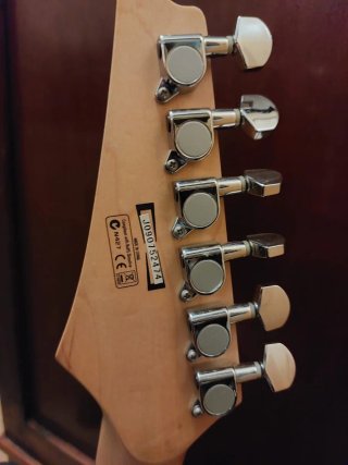 Chitarra Elettrica Ibanez Gio Nera