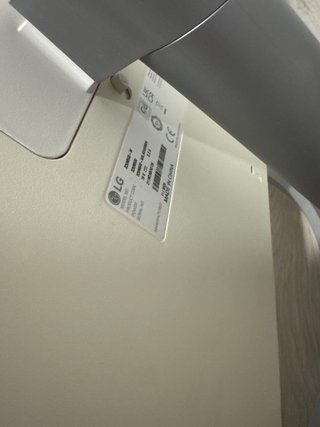 Monitor LG Negra y Gris
