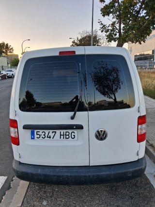 Volkswagen Caddy 2011