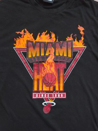 T-shirt New Era Miami Heat NBA taglia M nero