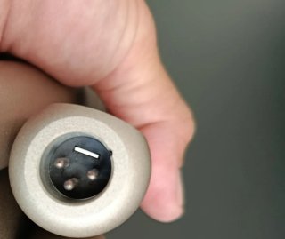 Micrófono AKG C 1000 S con maletín