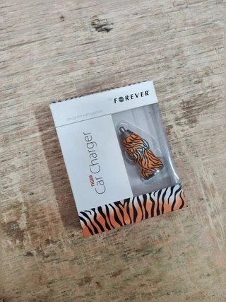 Caricabatterie Auto Tiger car charger Forever Usb