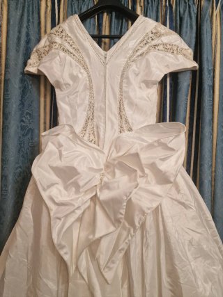 Traje de Novia antigua