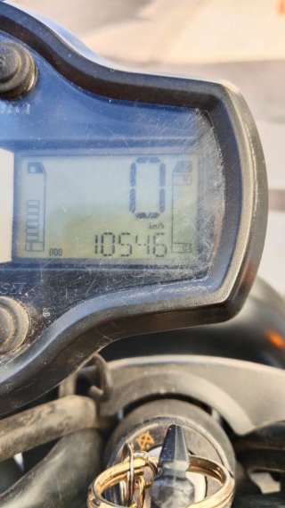 Moto Hyosung 125 S Bobber Negra