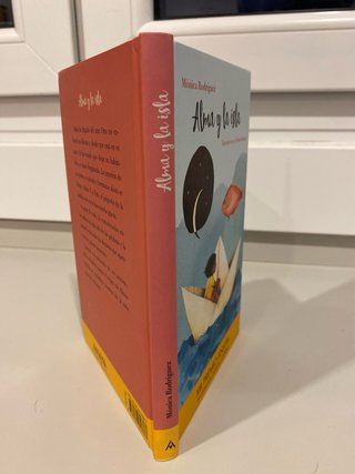 Libro de alma y la isla en castellano