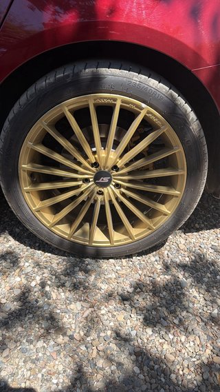 Llantas Ford 19” 5x108 Doradas