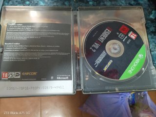 Resident Evil 2 Steelbook Xbox One en perfecto est