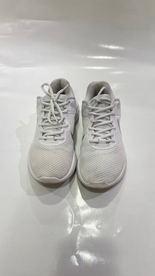 Zapatillas Nike Mujer Gris y Blanco