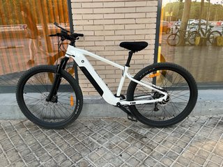 Bicicleta Eléctrica MTB 29” E-Expl 100