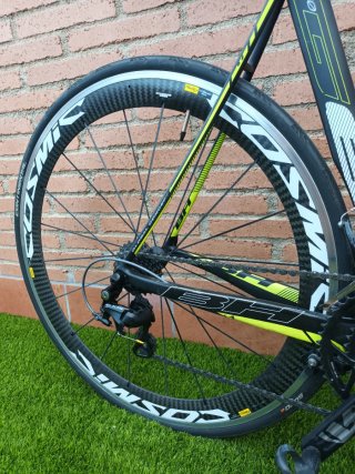 Bicicleta Triatlón BH G6 PRO