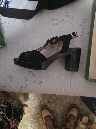 Zapatos de tacón negros