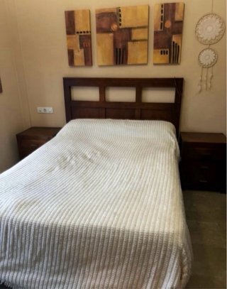 Cabecero de madera de alta calidad y diseño