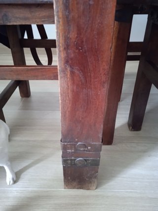 Mesa y mueble decomedor madera tropical y 6 sillas