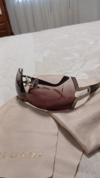 Gafas de sol Bulgari marrones y doradas
