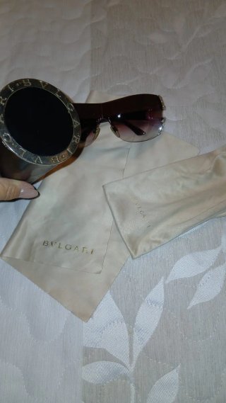 Gafas de sol Bulgari marrones y doradas