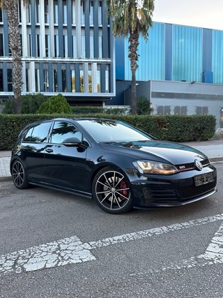 Volkswagen Golf GTI PERFORMANCE