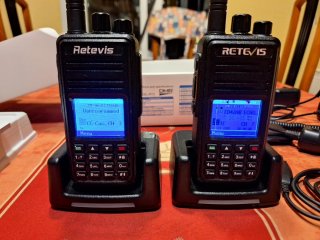2 Walkies Retevis RT3
