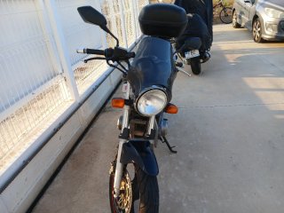 Suzuki GS500 Negra y Plateada