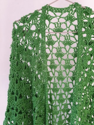 Ruana a Ganchillo Verde Prado Talla XL