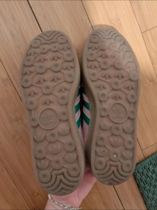 Adidas Gazelle rosas y verdes