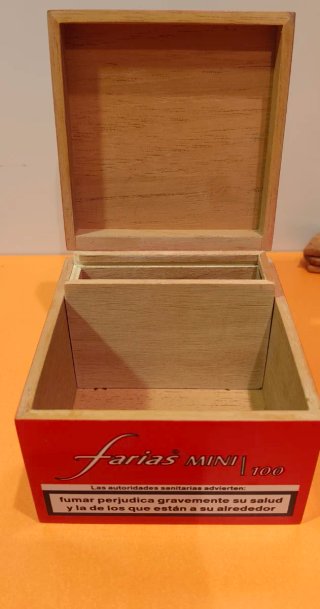 Caja Farias Mini Madera