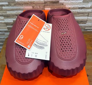 Nike Mind 001 Talla 40.5 Morado