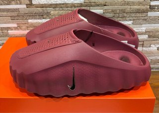 Nike Mind 001 Talla 40.5 Morado